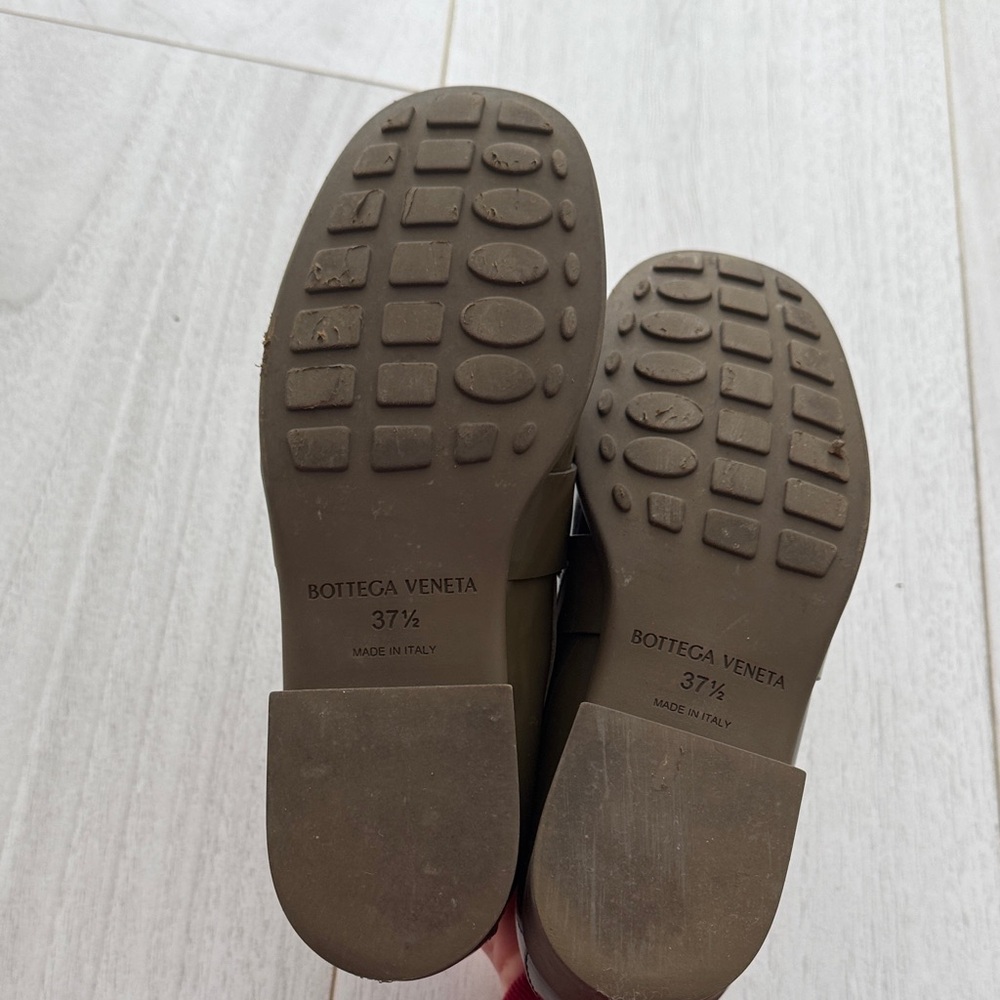 Bottega Veneta Dark Green Loafers with Gold Accents size 37.5 - Picture 4 of 4